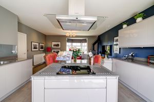 Photo 24- click for photo gallery